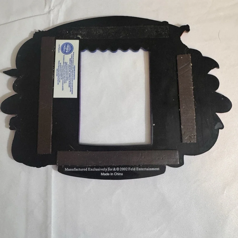 Ringling Brothers &‎ barnum & bailey Circus Rubber Magnetic Picture Frame